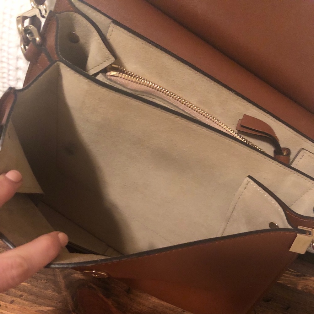 Chloé Faye Shoulder Bag - Picture 5 of 6